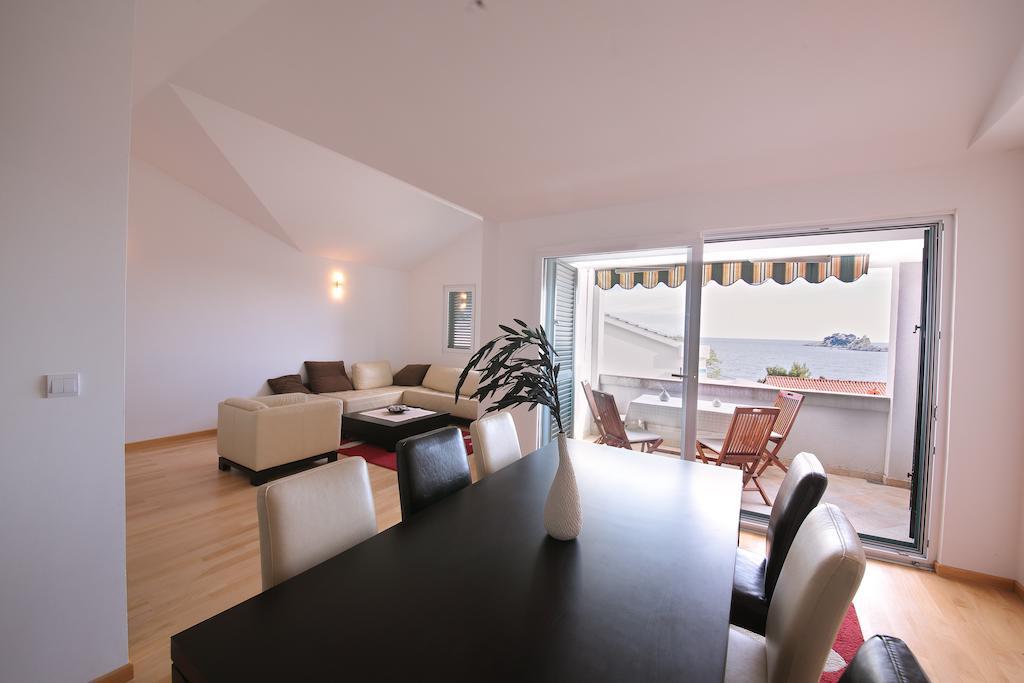 Guest House Zenovic Petrovac Ruang foto