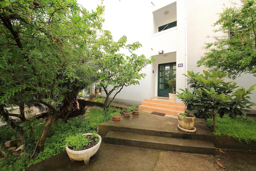 Guest House Zenovic Petrovac Bagian luar foto