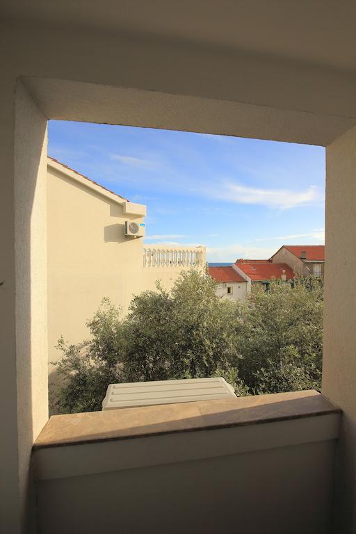 Guest House Zenovic Petrovac Bagian luar foto